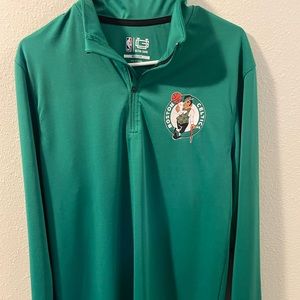 Mens Celtics Shirt  size medium